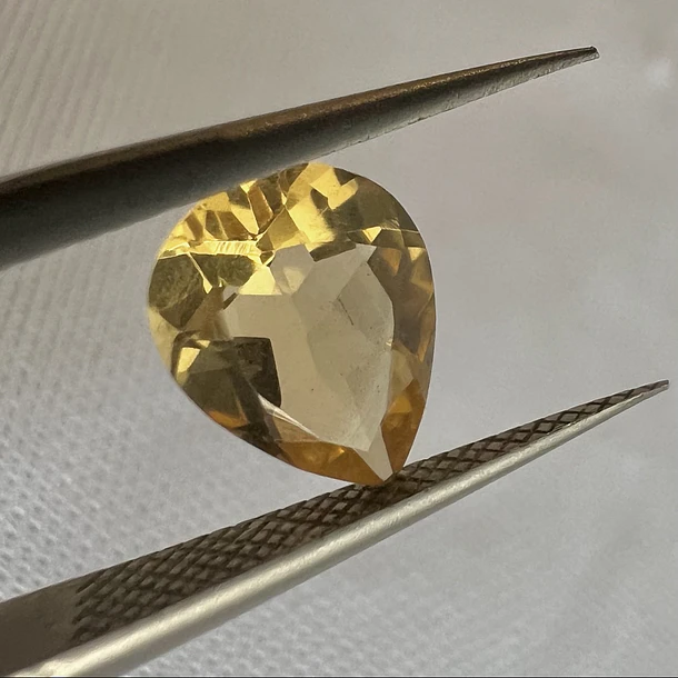 Citrino-1.715ct-9.1x7.1x4.6mm 1