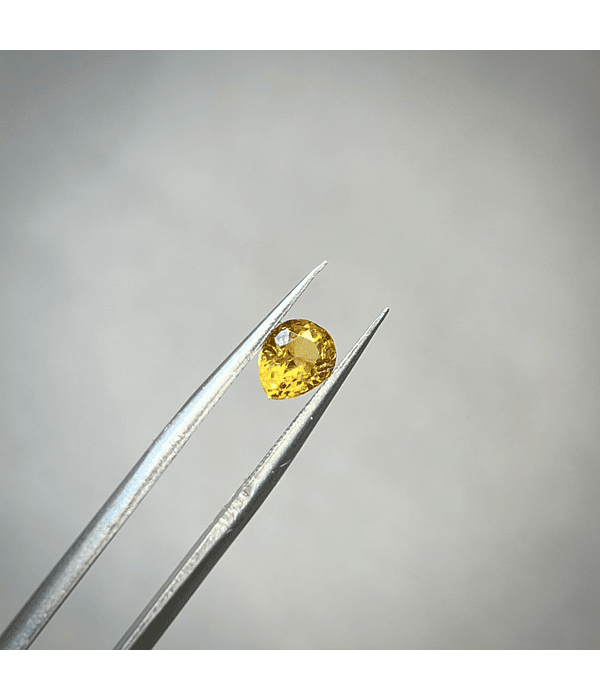 Zafiro amarillo de Sri Lanka-1.005ct-6.1x5x3.6mm