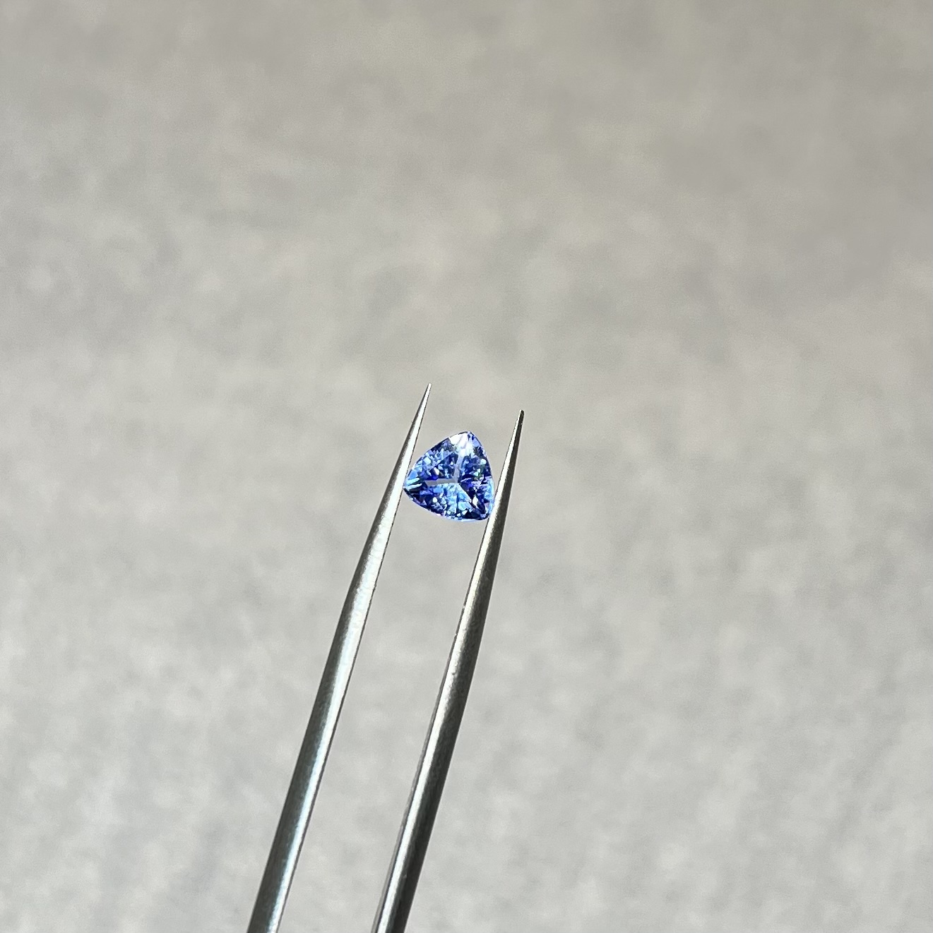 Tanzanita-0.875ct-6x6mm