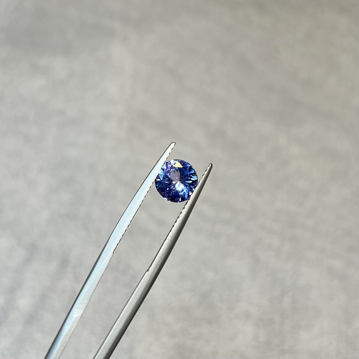 Tanzanita-0.760ct-6mm