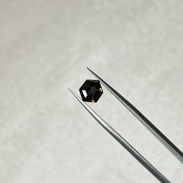 Cuarzo ahumado-1.14ct-7x6mm 1