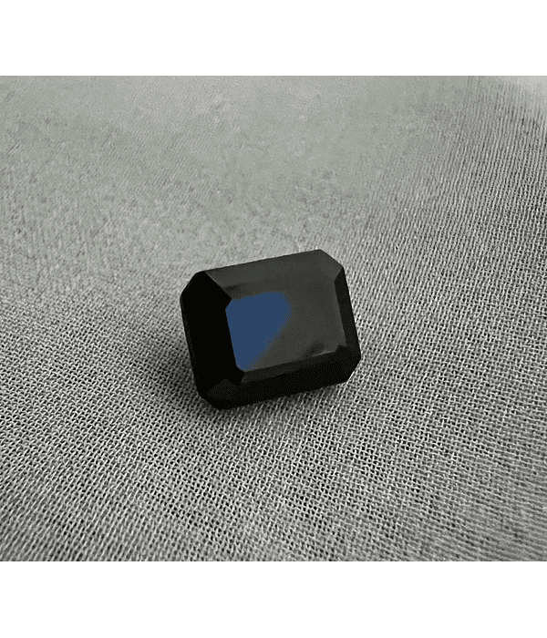 Espinela negra-10x8mm