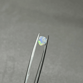 Ópalo blanco-0.865ct-7x7mm