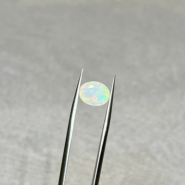 Ópalo etíope-1.695ct-10x8mm 1
