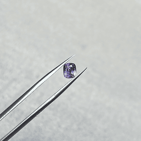 Zafiro de Sri Lanka-1.260ct-5.8x4.8x4.2mm