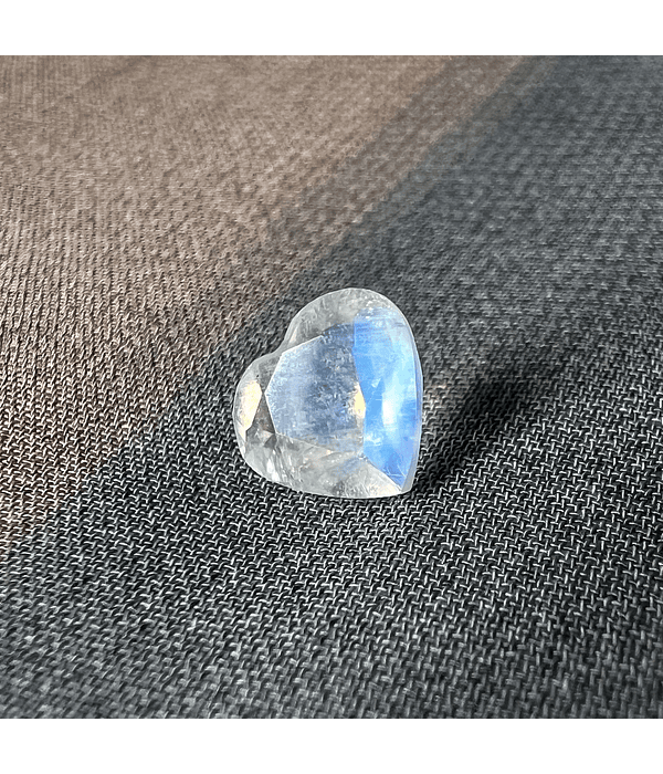 Piedra luna-1.035ct-7x6.8mm