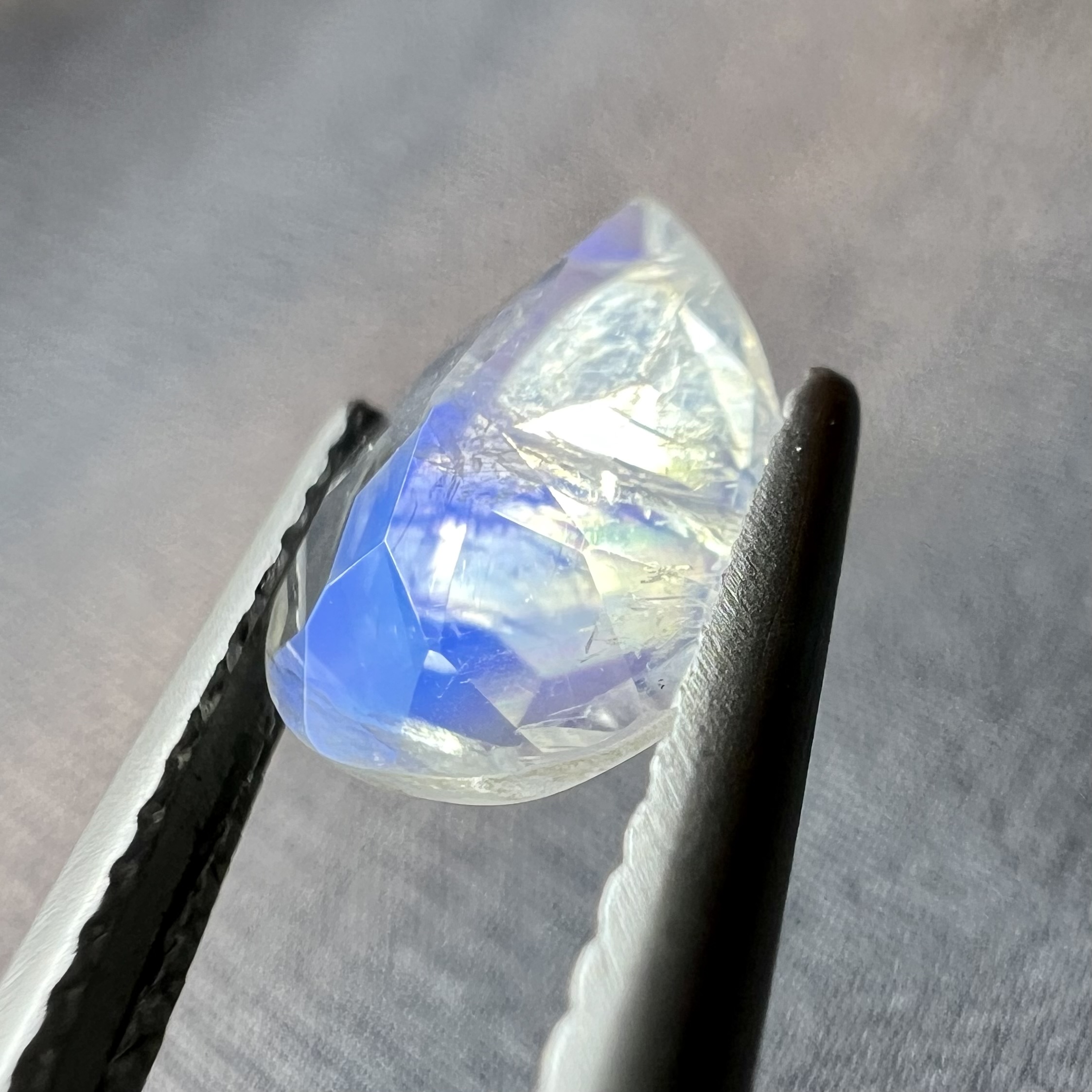 Piedra luna-1.480ct-10x7.8mm