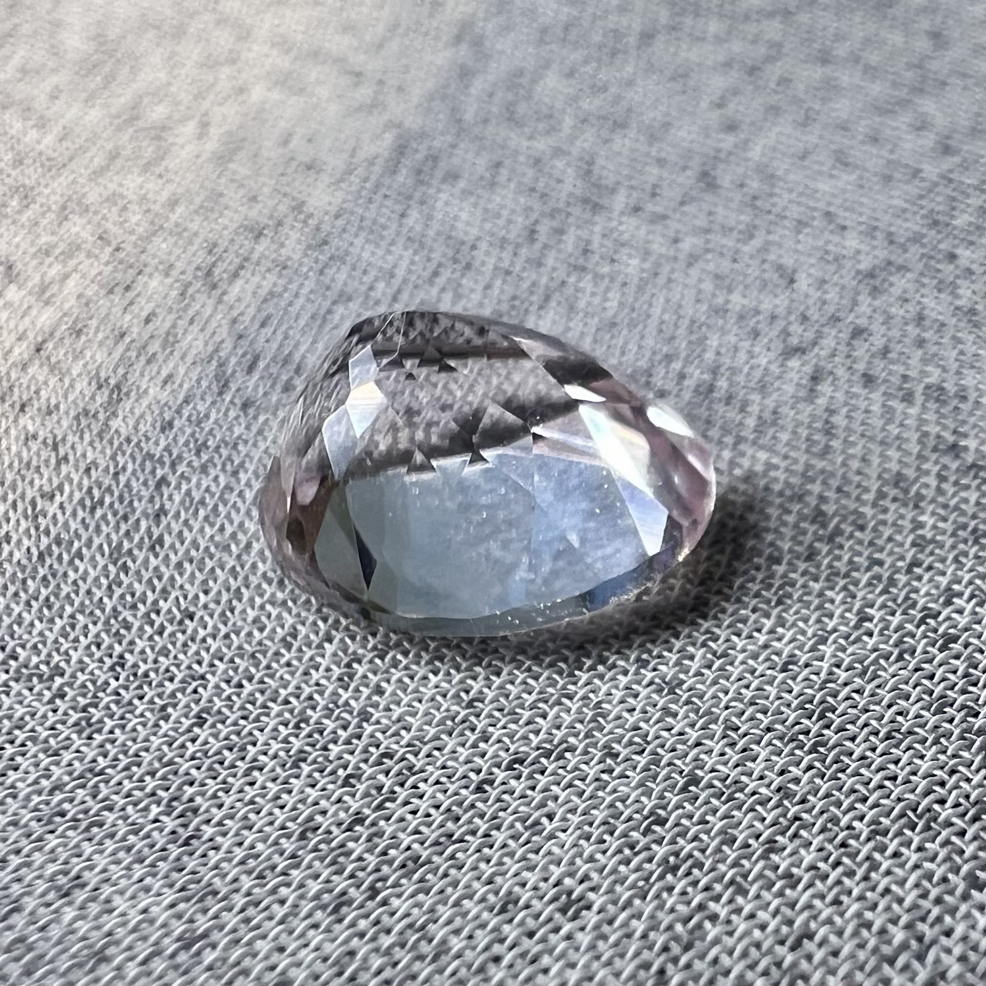 Morganita rosa-0.830ct-7.8x5.8mm