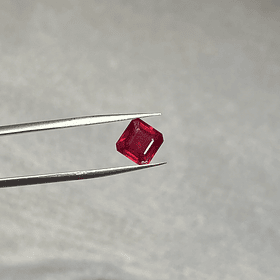 Rubí-1.650ct-6x5.8mm