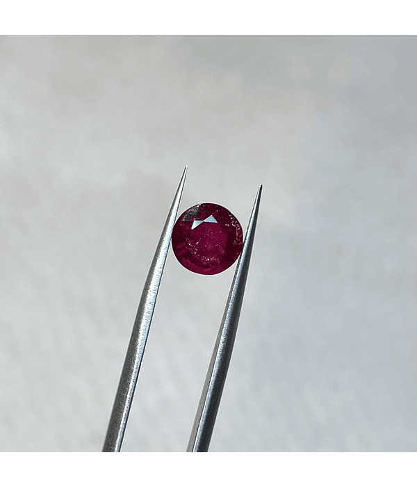 Rubí-2.275ct-7.7x3.8mm