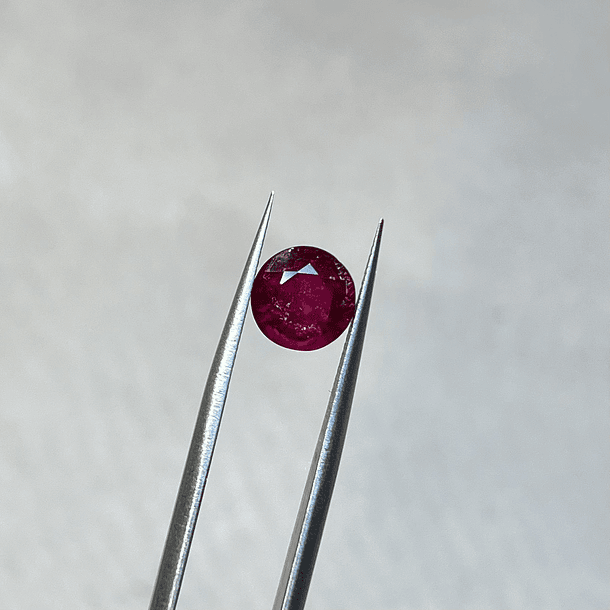 Rubí-2.275ct-7.7x3.8mm 1