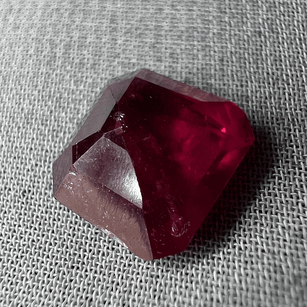 Rubí-2.990ct-8x7.5mm 3