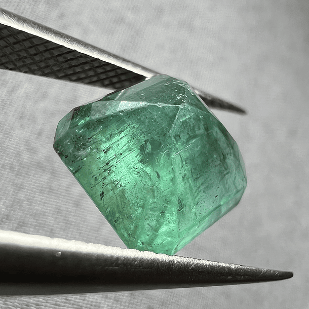 Esmeralda de Zambia-2.970ct-8.3x7.7x5.5mm 3