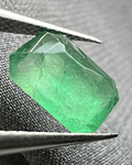 Esmeralda de Zambia-1.695ct-9.2x6.4x3.5mm