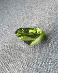 Peridoto pakistaní-1.165ct-6x5.8x4.3mm