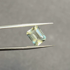 Amatista verde-3.10ct-9.8x7.8x5.5mm