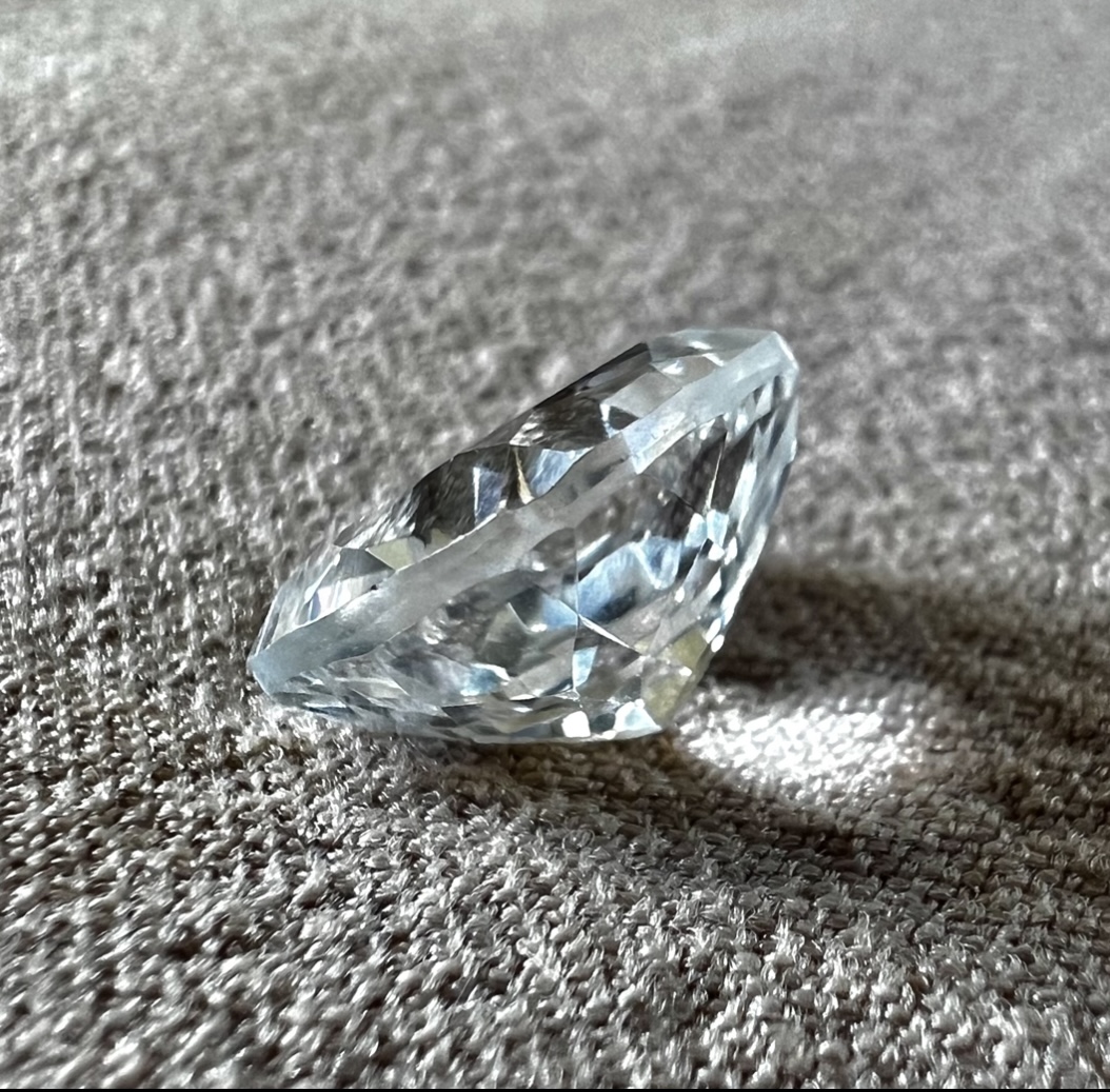 Topacio blanco-5.495ct-10x10x6.4mm