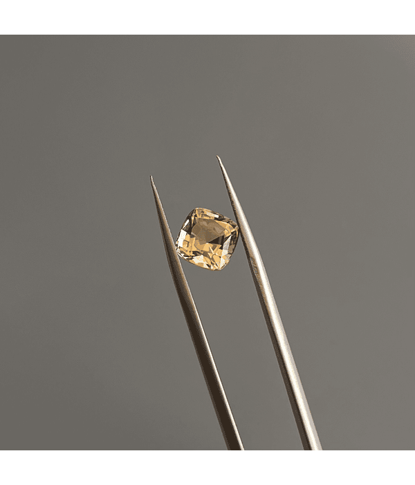 Citrino dorado-2.80ct-8.2x8.1mm