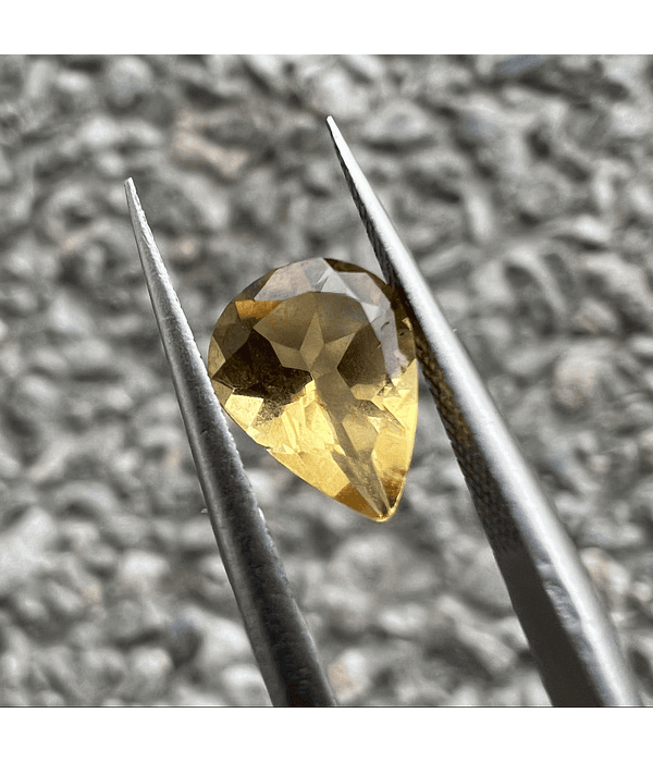 Citrino amarillo-1.255ct-8.6x6.5mm