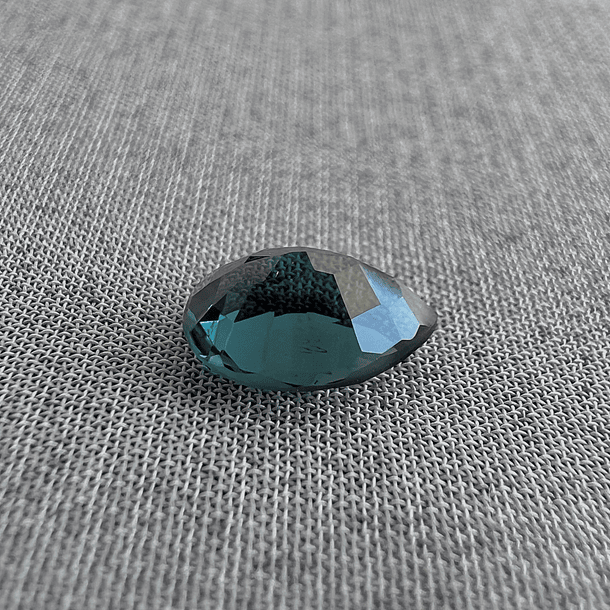 Topacio london blue-2.625ct-10x8x4.5mm 2