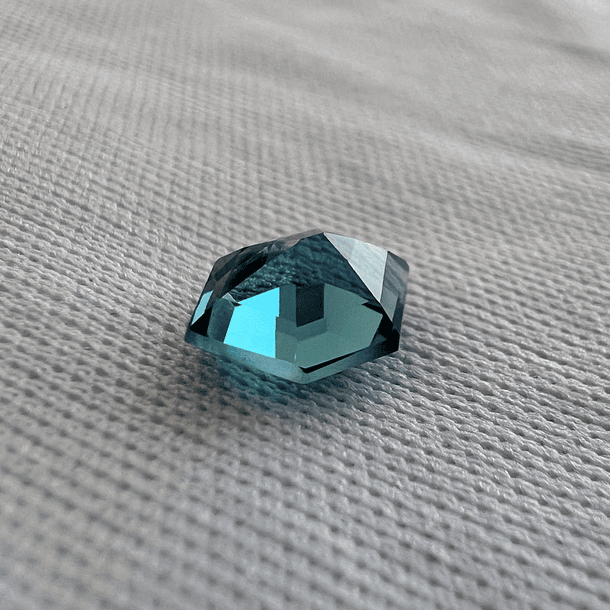 Topacio london blue-0.865ct-7x4.7x3.5mm 3