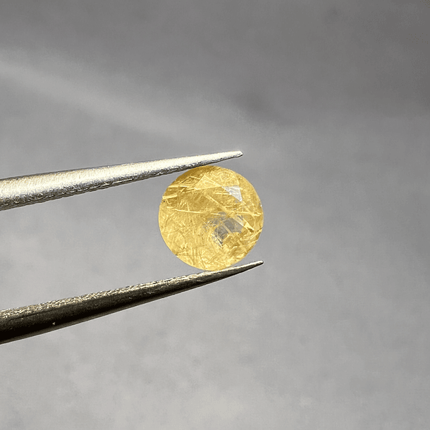 Cuarzo rutilado-0.715ct-5.8x3.4mm 1