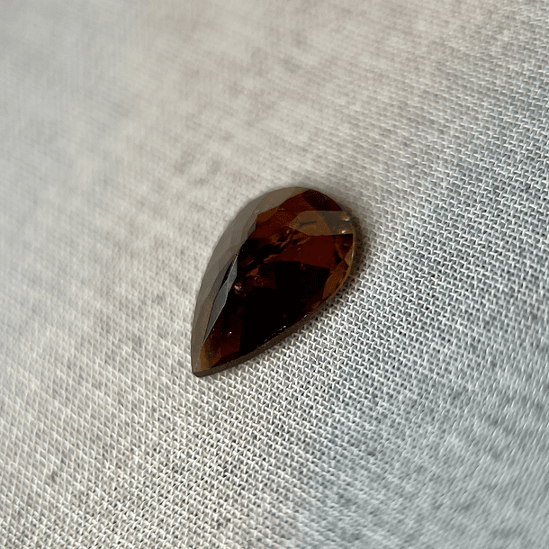 Turmalina-1.395ct-10x6.7x3.5mm 2