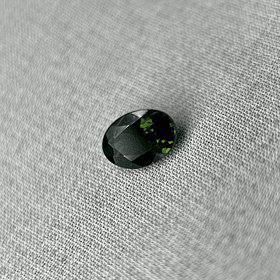 Turmalina-0.795ct-6.8x4.8x3.1mm