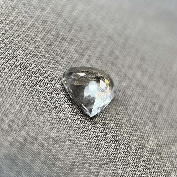 Aguamarina-1.335ct-7.1x8x4.2mm 3