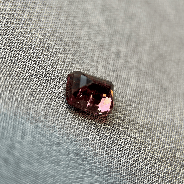 Turmalina-1.065ct-6x5x3.6mm 2