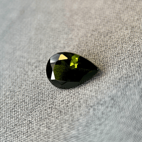 Turmalina-1.60ct-10x6.7x3.8mm