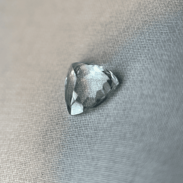 Aguamarina-2.31ct-9.2x9.4x4.8mm 2