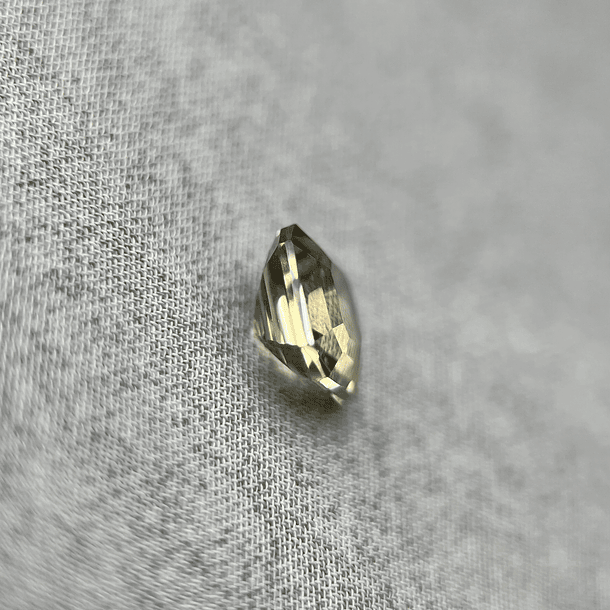 Zultanita certificada-1.82ct-7.05x7.05x4.33mm 4