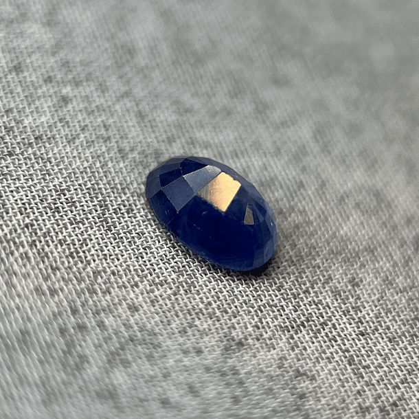 Zafiro azul de Sri Lanka-1.035ct-6.6x4.8mm 2