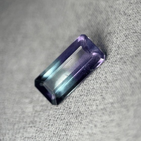 Fluorita-5.375ct-15.5x7.4x5mm