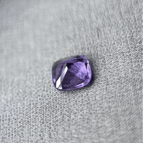 Amatista morada-1.715ct-7.6x7.7x4.3mm 2