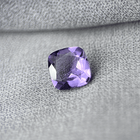 Amatista morada-1.50ct-7.1x7.1x5.4mm