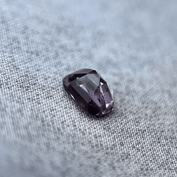Espinela-1.13ct-6.5x5x3.7mm 2