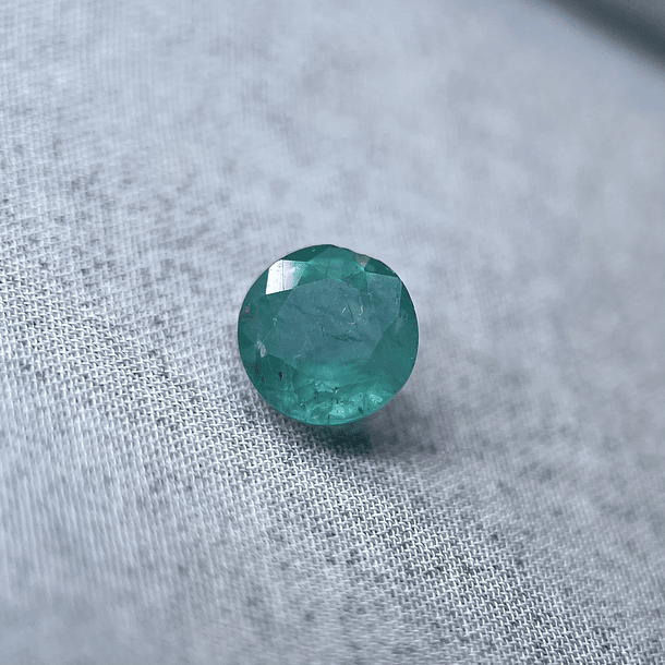 Esmeralda-1.86ct-7.4x5mm 1