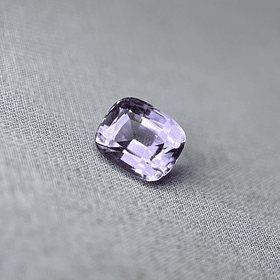 Kunzita-3.915ct-9.8x8.1x6.2mm