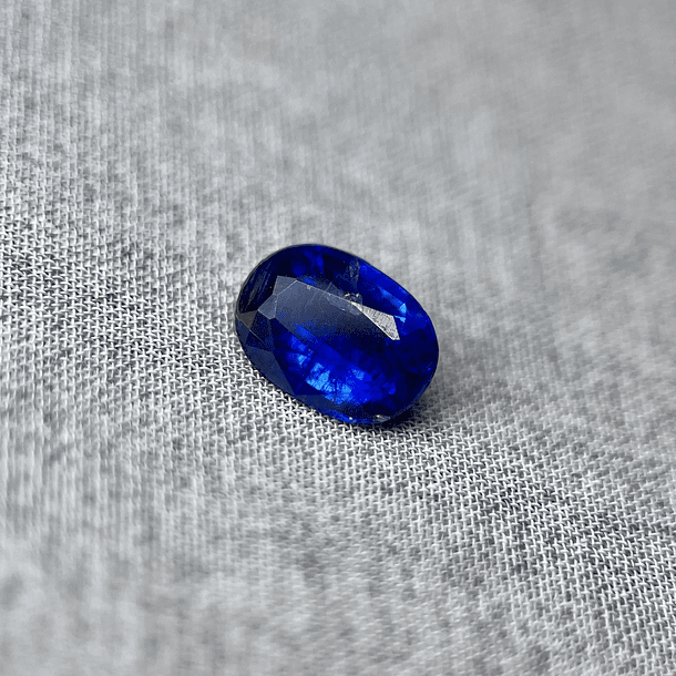 Cianita azul-1.405ct-8x6x3.4mm 1