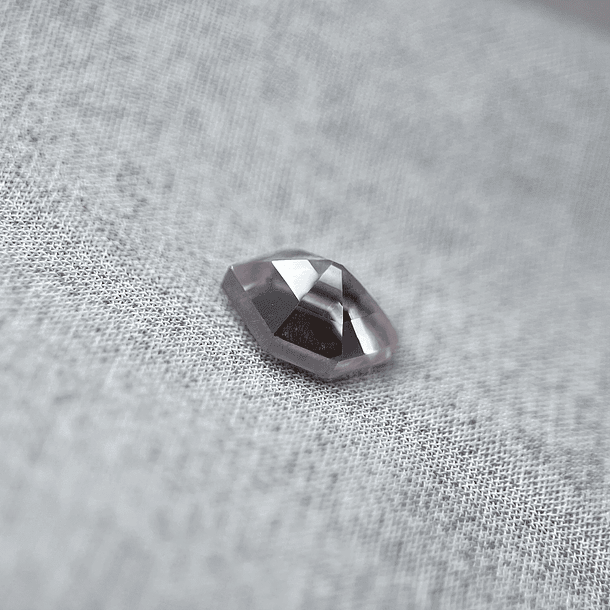 Ametrino-1.675ct-8.6x6.9x4.8mm 2