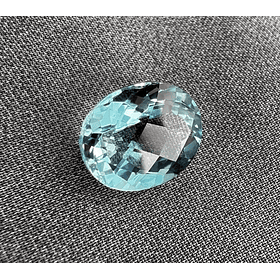 Topacio suizo-5.20ct-11x9x6.1mm