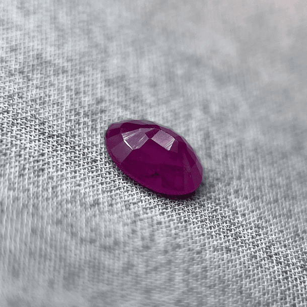 Rubí natural-1.02ct-7.2x5.2x3.1mm 2