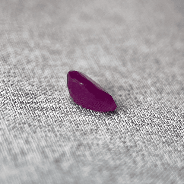 Rubí natural-1.035ct-7.1x5.2x3.4mm 2