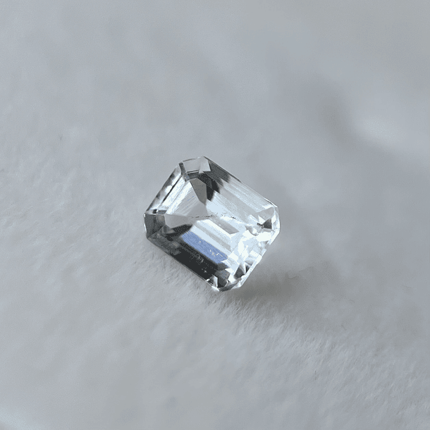 Escapolita wernerita-0.470ct-5x4x3.2mm 1
