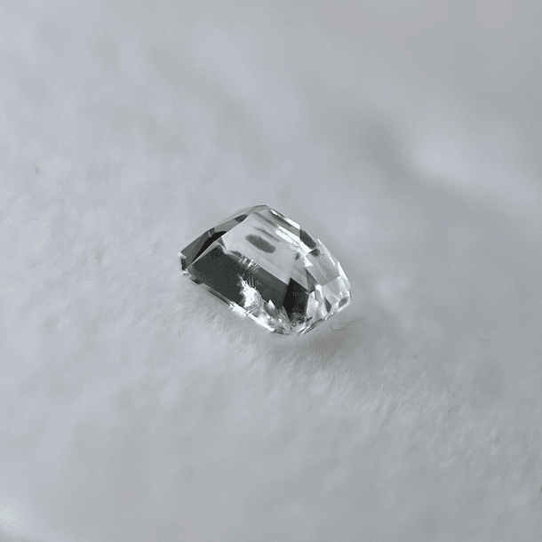 Escapolita wernerita-0.470ct-5x4x3.2mm 3