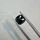 Espinela negra-3.67ct-8x8mm 3