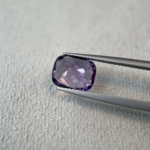 Amatista-2.80ct-10x8x5.4mm 3