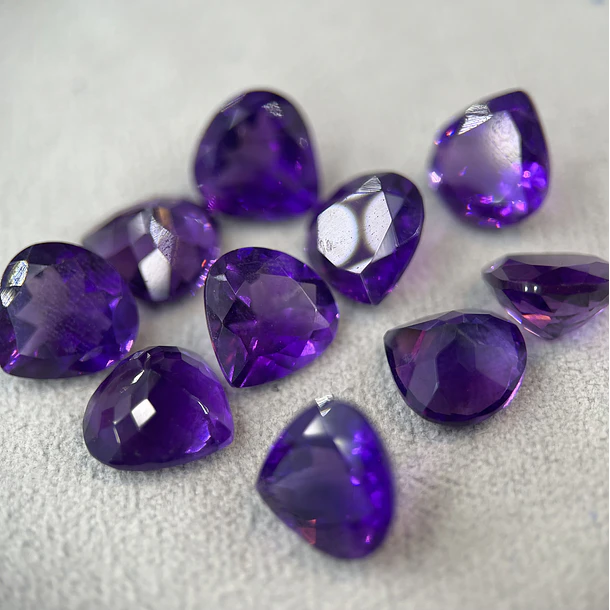 Amatista morada-3.20ct-10x10mm 1